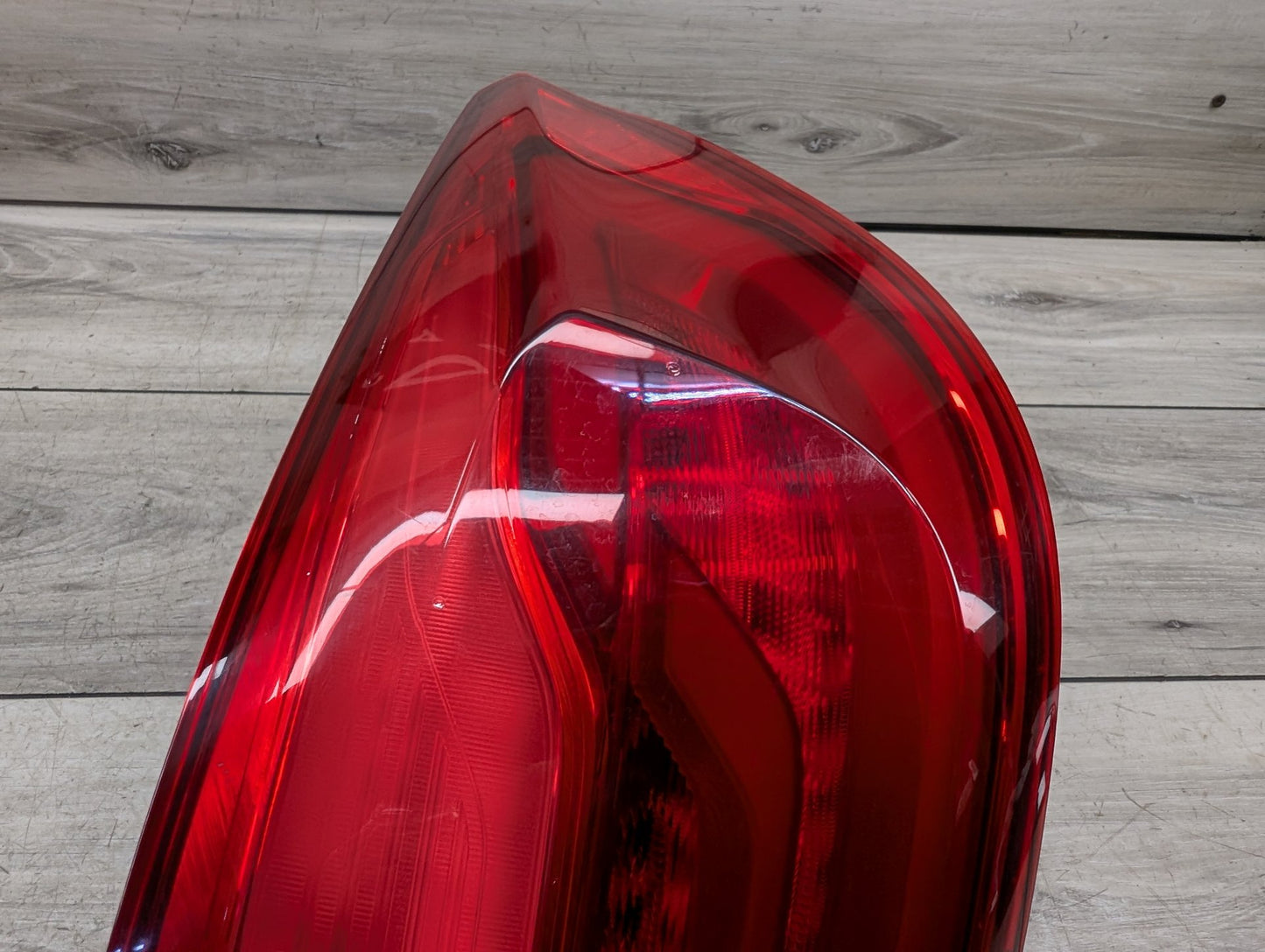 17-20 OEM BMW F90 G30 530 540 M550 M5 Rear Passenger Side Outer Tail Light