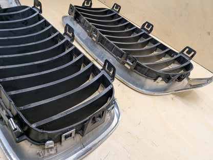 2012-2018 BMW 328i F30 SPORT Front Left Right Upper Bumper Cover Kidney Grilles SET 7260497
