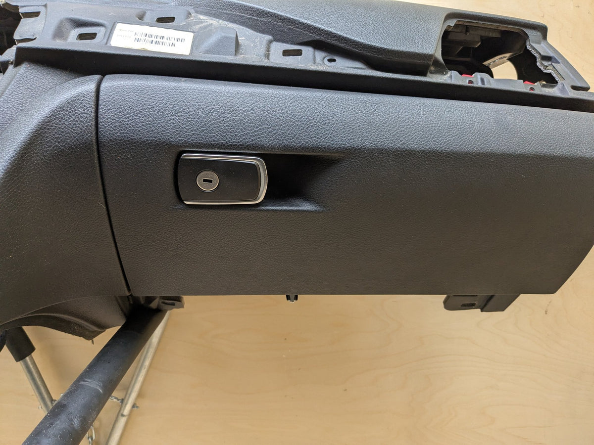 12-18 BMW F30 F32 F36 328 428 335 435 Dashboard Dash Board Panel Black w HUD