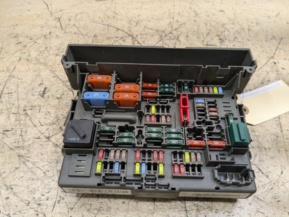2007-2013 BMW 328i E92 Front Power Distribution Fuse Box 9119444 OEM