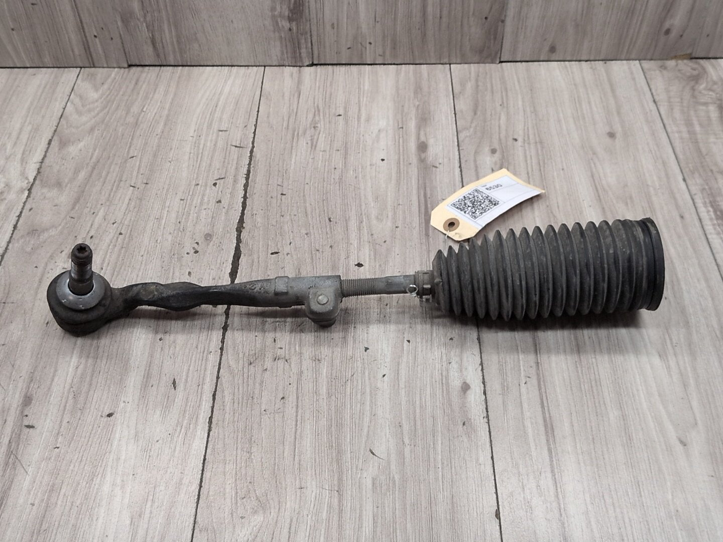 2017-2023 BMW M550i xDrive G30 Right Passenger Tie Rod w/ Boot 6868689