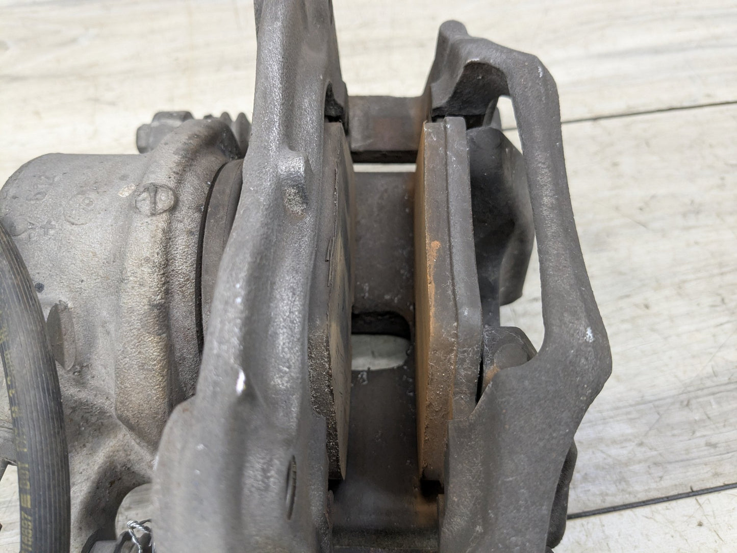 OEM BMW G01 G20 G22 G23 G26 G29 X3 330 430 FRONT Right Passenger Brake Caliper