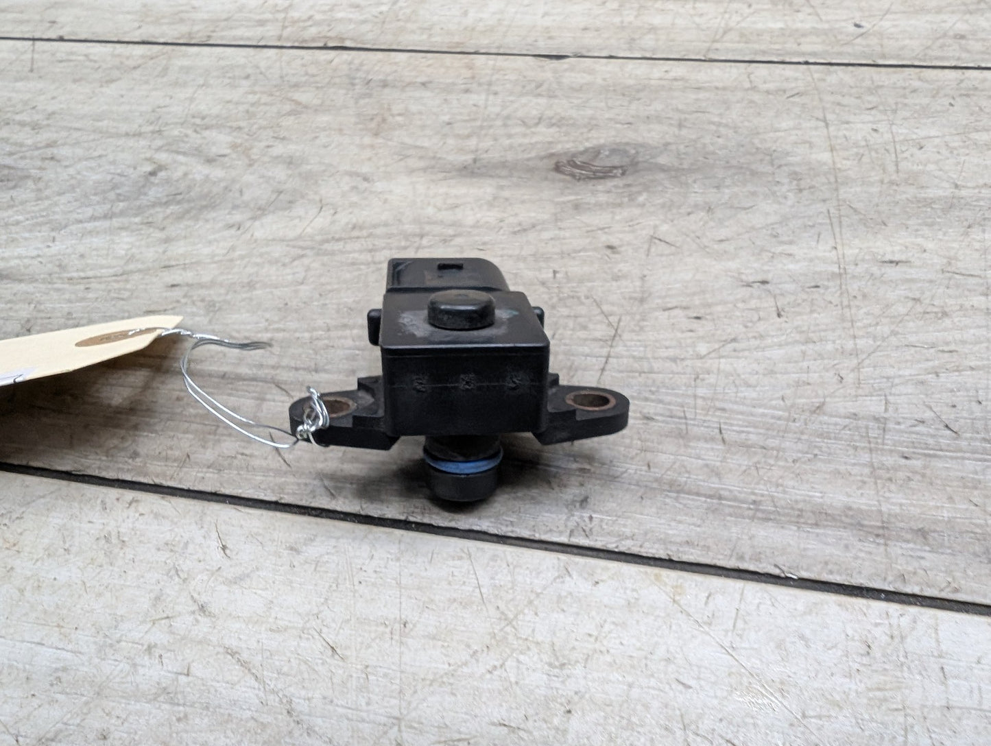 2014 - 2019 BMW 340 F34 Fuel Tank Ventilation Breather Valve 8617097 B58B30M0
