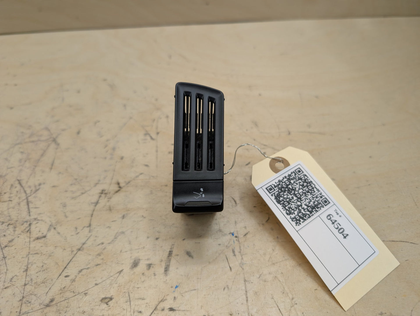 2011-2017 Audi RS5 8T Spoiler Adjustment Switch Button 8K1927521