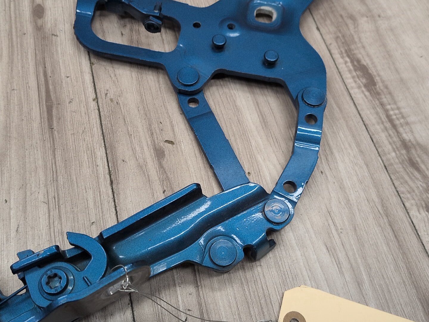 OEM BMW F15 F16 F85 X5 X6 Left Right Hood Hinge Support Bracket Brace SET
