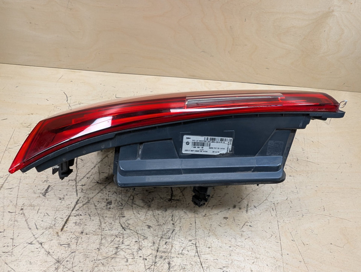 2010-2017 BMW 535i GT xDrive F07 Rear Right Passenger Inner Tail Light 7306168 OEM