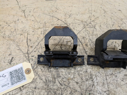 2007-2013 BMW 328i E92 Radiator Lower Mounting Brackets SET 7591647 OEM