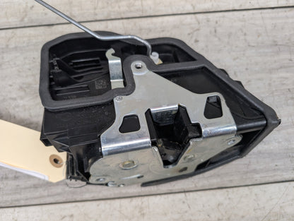 2015 - 2016 BMW X3 F25 Front Right Passenger Door Latch Lock Actuator 7318416 N55B30M0