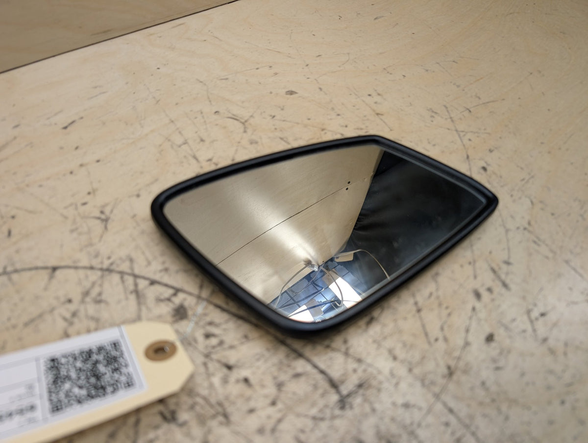 2010-2017 BMW 535i GT xDrive F07 Front Right Passenger Side Mirror Glass 7228612 OEM