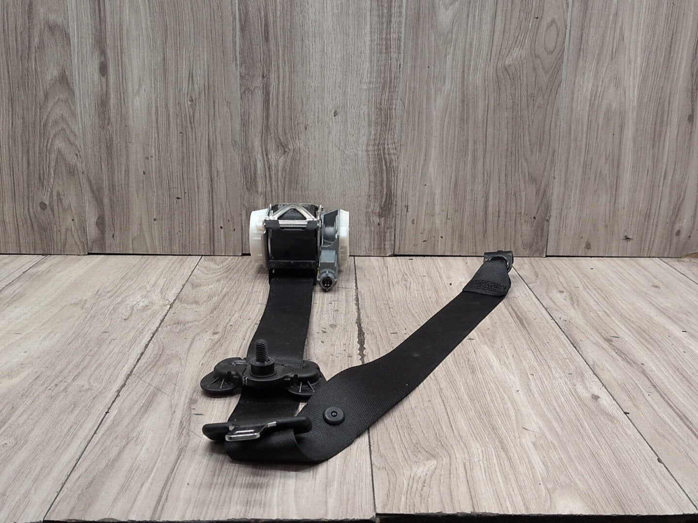 14-20 OEM BMW F22 F32 F82 M4 430 440 Front Left Driver Seatbelt Retractor Black