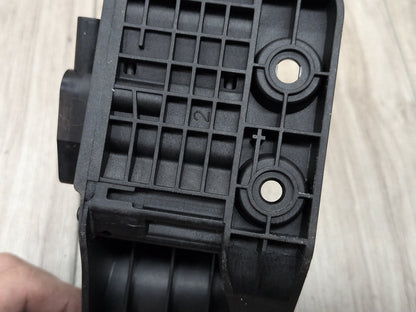2009-2012 Mercedes-Benz E550 W212 Gas Accelarator Pedal A2043001104 OEM
