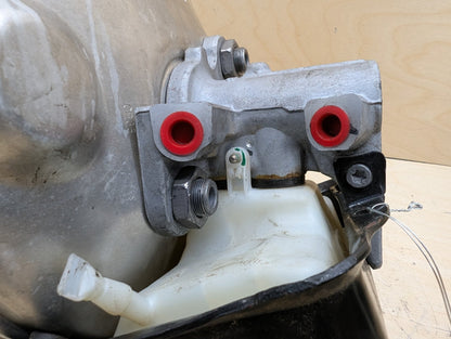 2013-2017 Audi RS5 8T ABS Brake Cylinder Booster Reservoir 8T0612103A