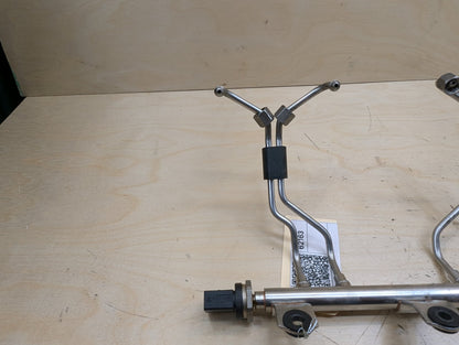 2015-2019 BMW F16 X6 N55B30M0 Engine Motor Fuel Injector Rail Line 7649710