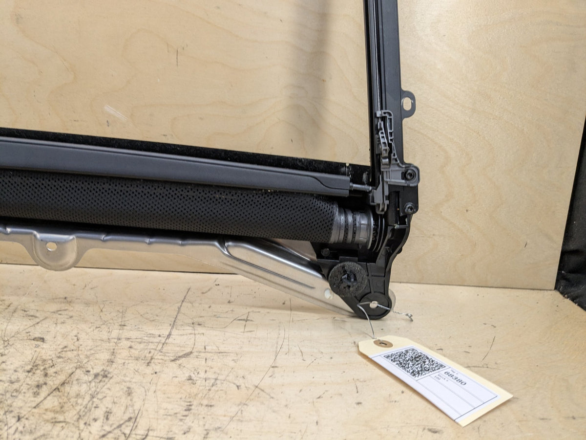 OEM BMW G12 740 750 M760 Rear Right Passenger Door Sun Blind Shade Roller Light