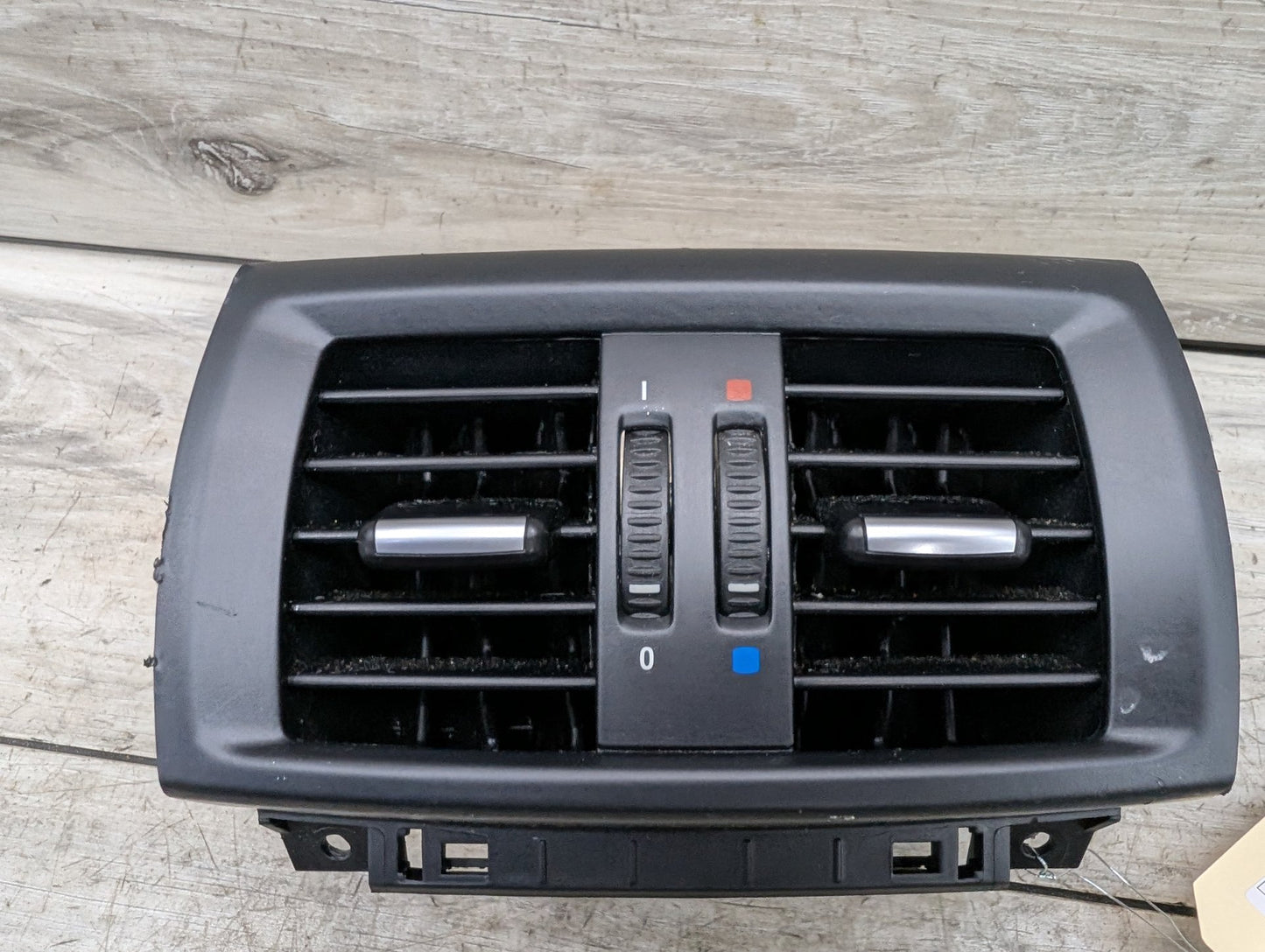 11-18 OEM BMW F25 F26 X3 X4 Rear Center Console AC Air Vent Grille Black