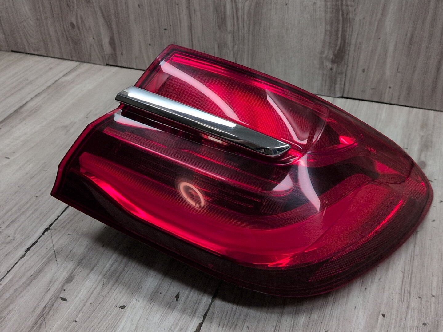 16-19 OEM BMW G11 G12 740 750 M760 B7 Rear Right Passenger Outer LED Tail Light