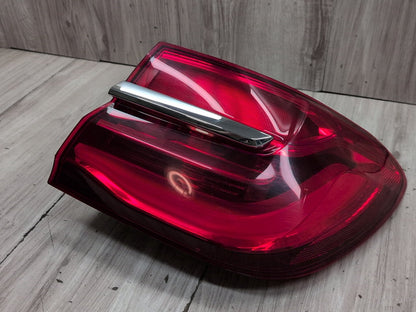 16-19 OEM BMW G11 G12 740 750 M760 B7 Rear Right Passenger Outer LED Tail Light
