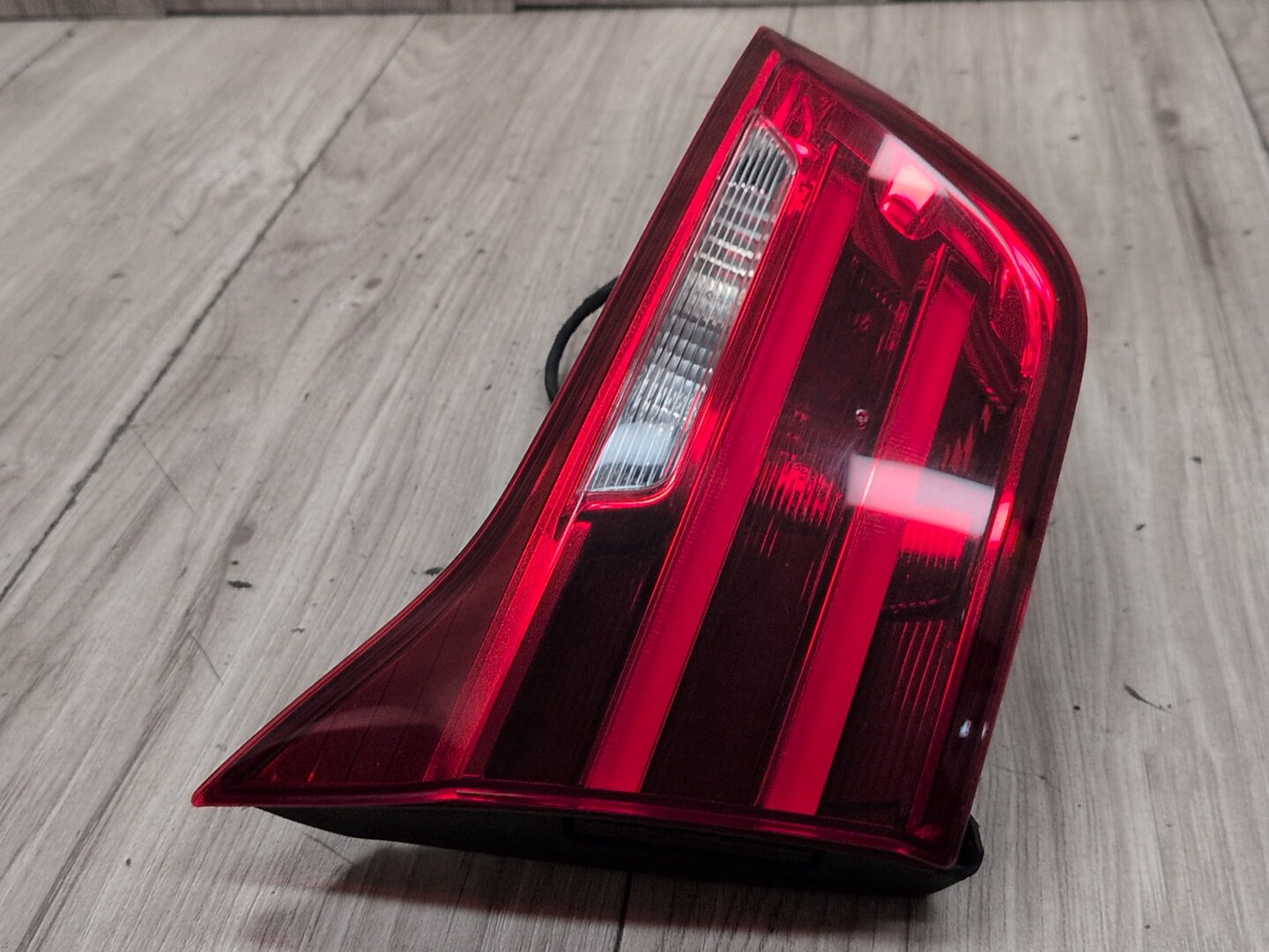 14-17 OEM BMW F32 F33 F36 F83 M4 PRE-LCI Rear Left Driver Inner Trunk Tail Light