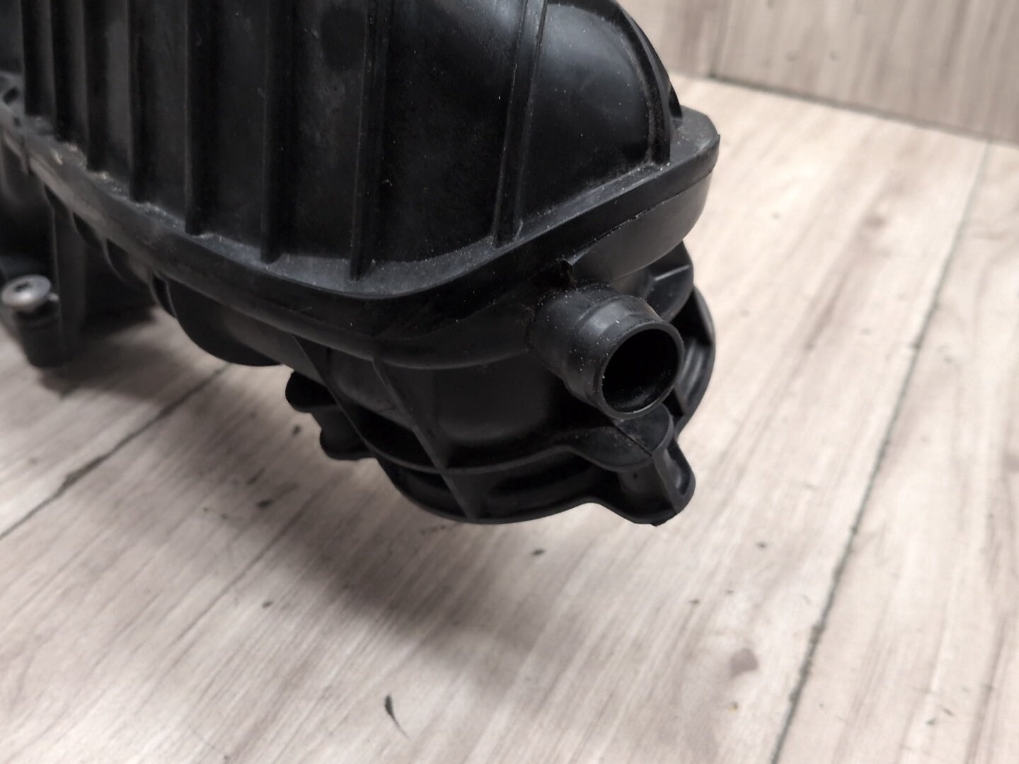 16-21 BMW G30 G12 F90 M5 Right Passenger Engine N63R S63M Intake Manifold 1-4