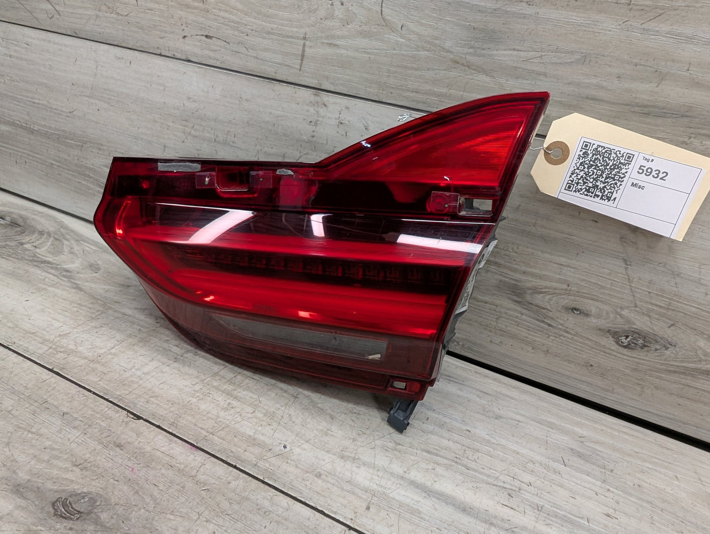 16-19 OEM BMW G11 G12 740 750 Rear Right Passenger Trunk Inner Stop Tail Light