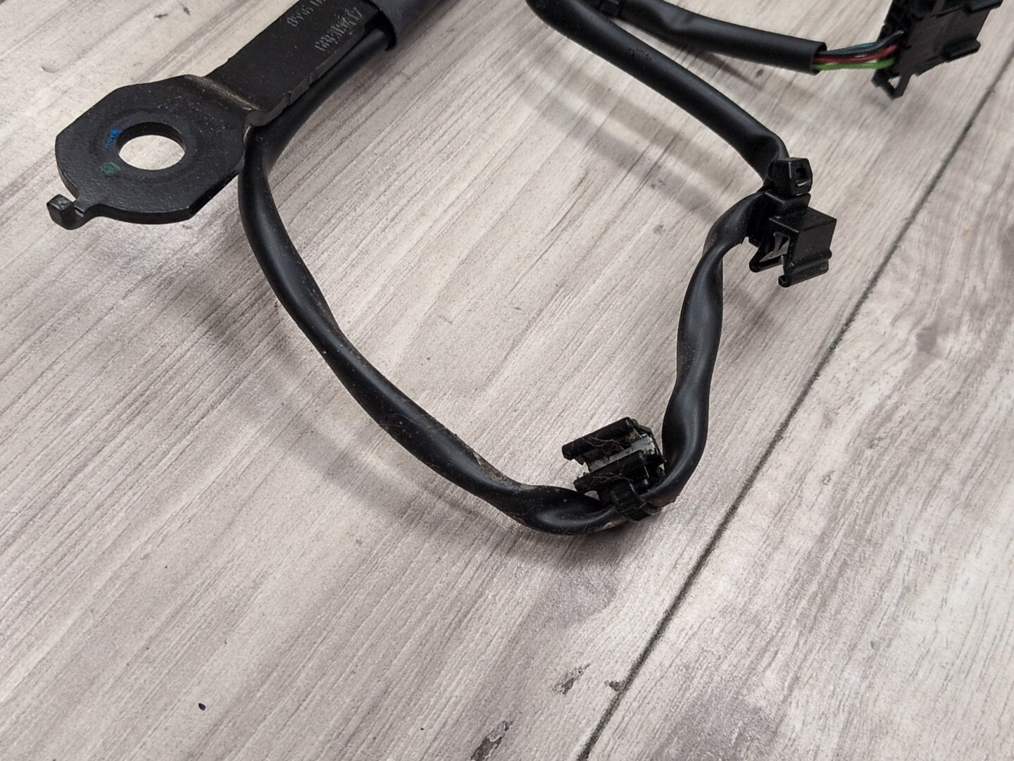 2015-2018 Audi Q3 8U Front Right Passenger Seatbelt Seat Belt Buckle 8R0857756D