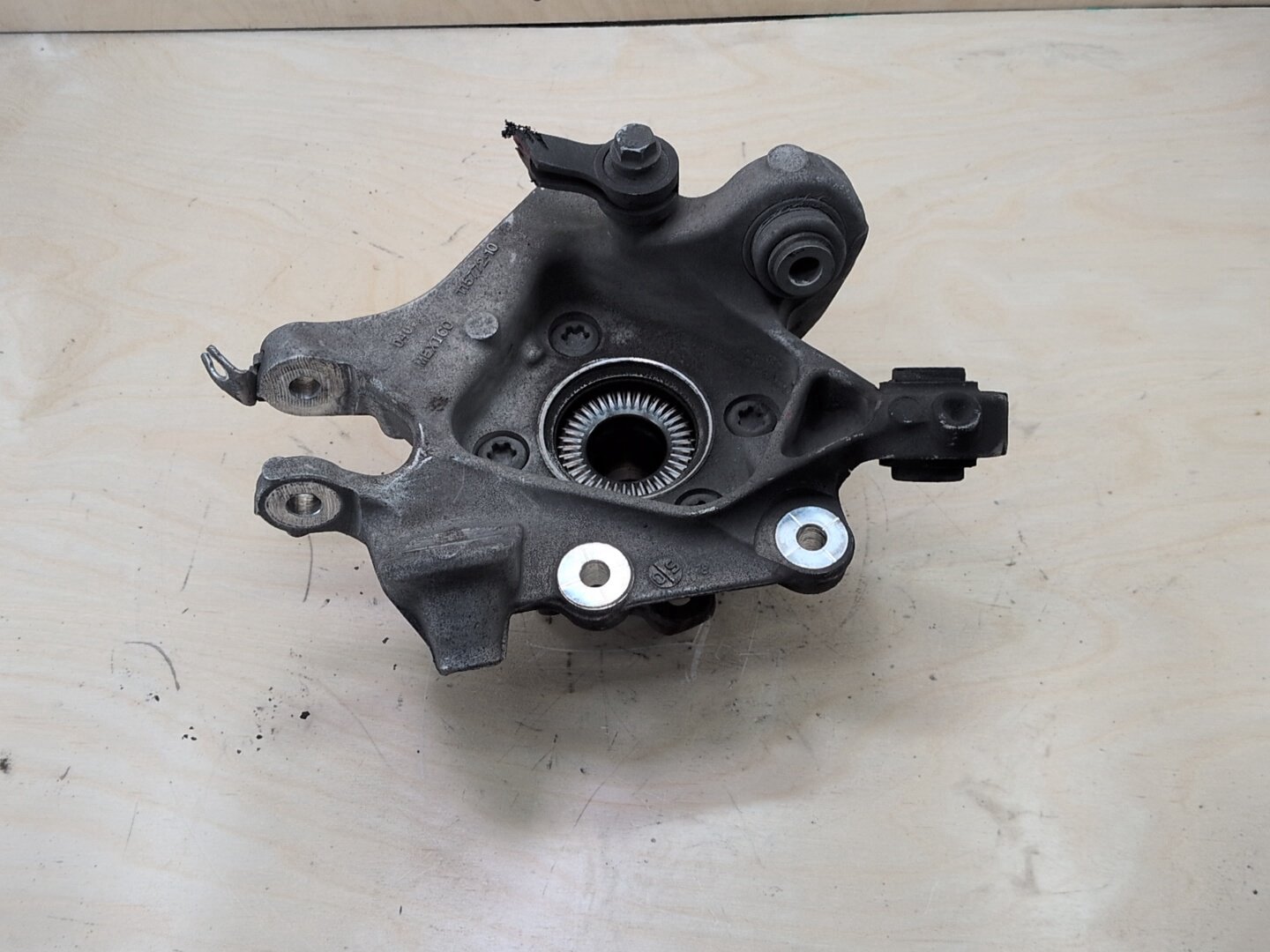 OEM BMW G01 X3 30i 30iX M40iX REAR Right Passenger Knuckle Hub Spindle Bearing