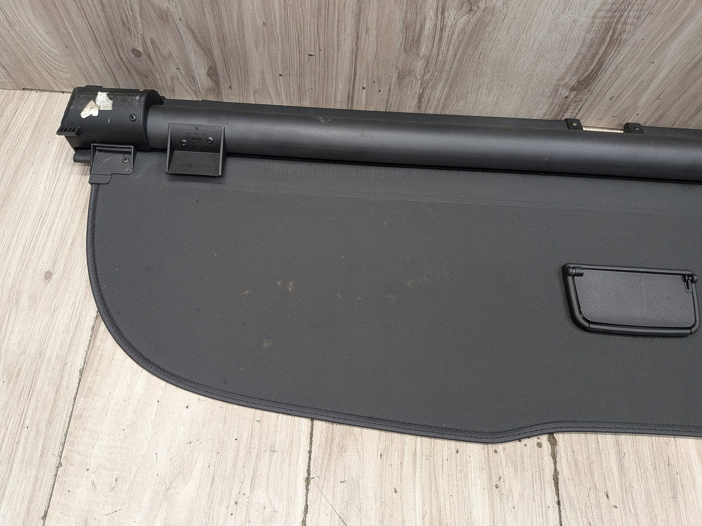2015-2018 Audi Q3 8U Rear Trunk Upper Retractable Roller Luggage Shade Cover