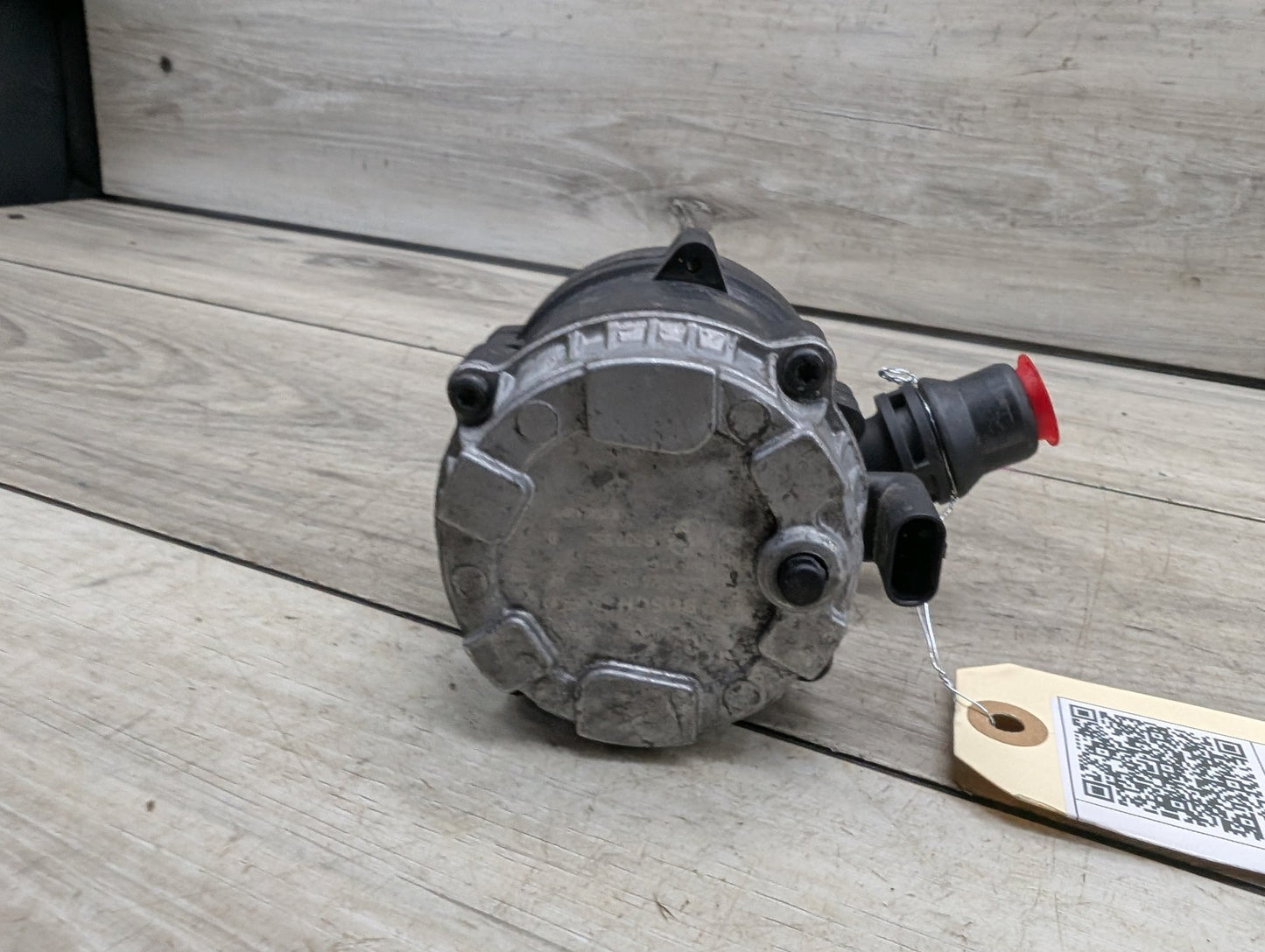 16-24 OEM BMW F90 G11 G12 G30 M5 Engine Electric Auxiliary Water Coolant Pump
