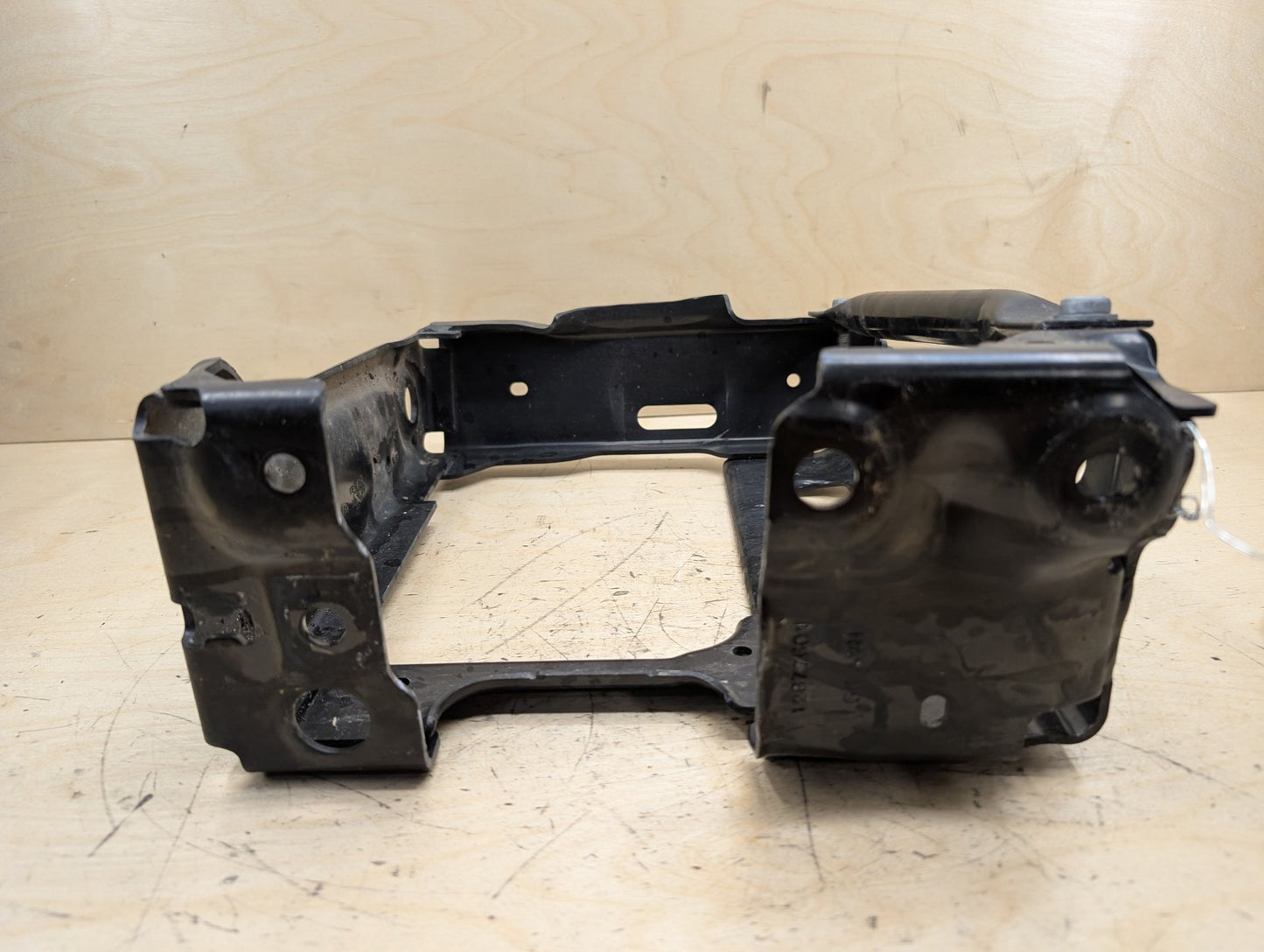 OEM BMW G01 G02 F97 F98 X3 X4 Front Left Driver Radiator Reinforcement Bracket