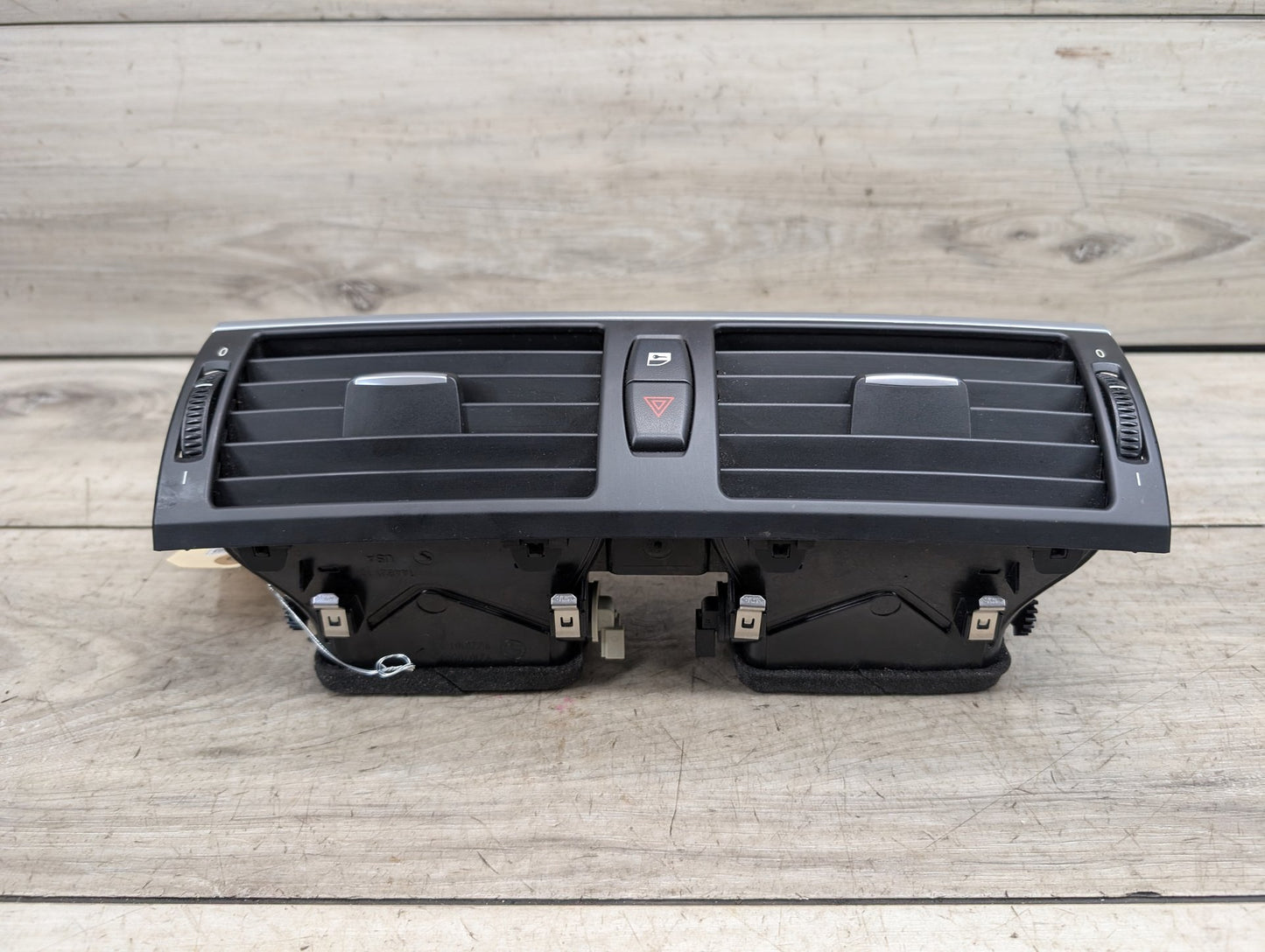 2007-2013 BMW X5 E70 Dashboard Dash Board Middle Center Air Vent 9210705