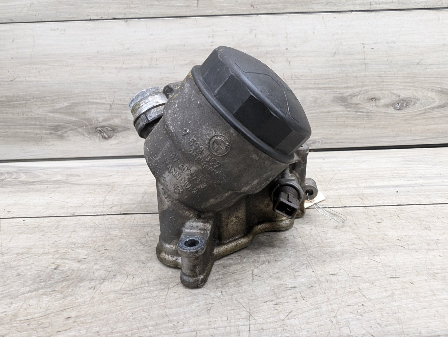 OEM BMW E82 E88 E90 E92 E93 Engine N51 N52 N54 N55 Oil Filter Housing COOLER