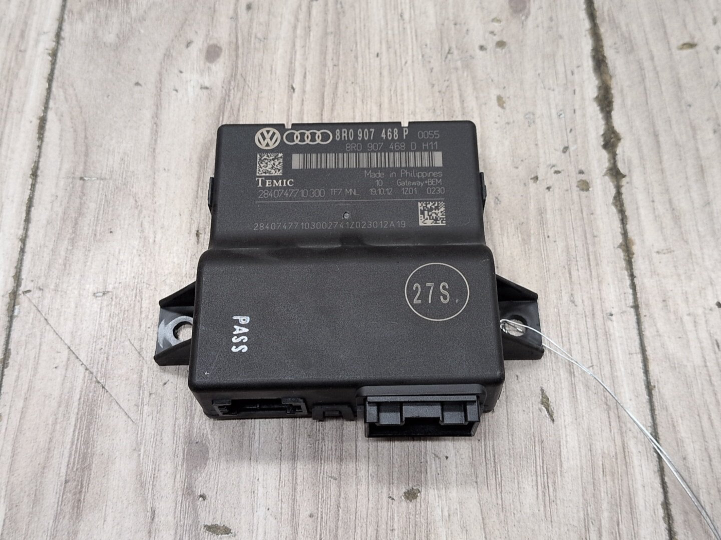 2008 - 2017 Audi S5 8T Gateway Module 8R0907468P