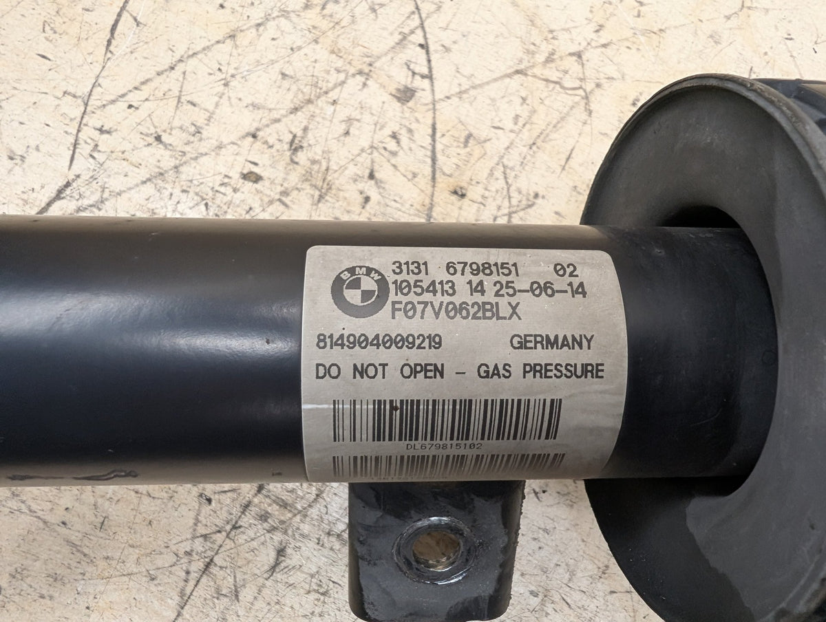 2010-2017 BMW 535i GT xDrive F07 Front Left Driver Spring Strut Shock Absorber 6798151