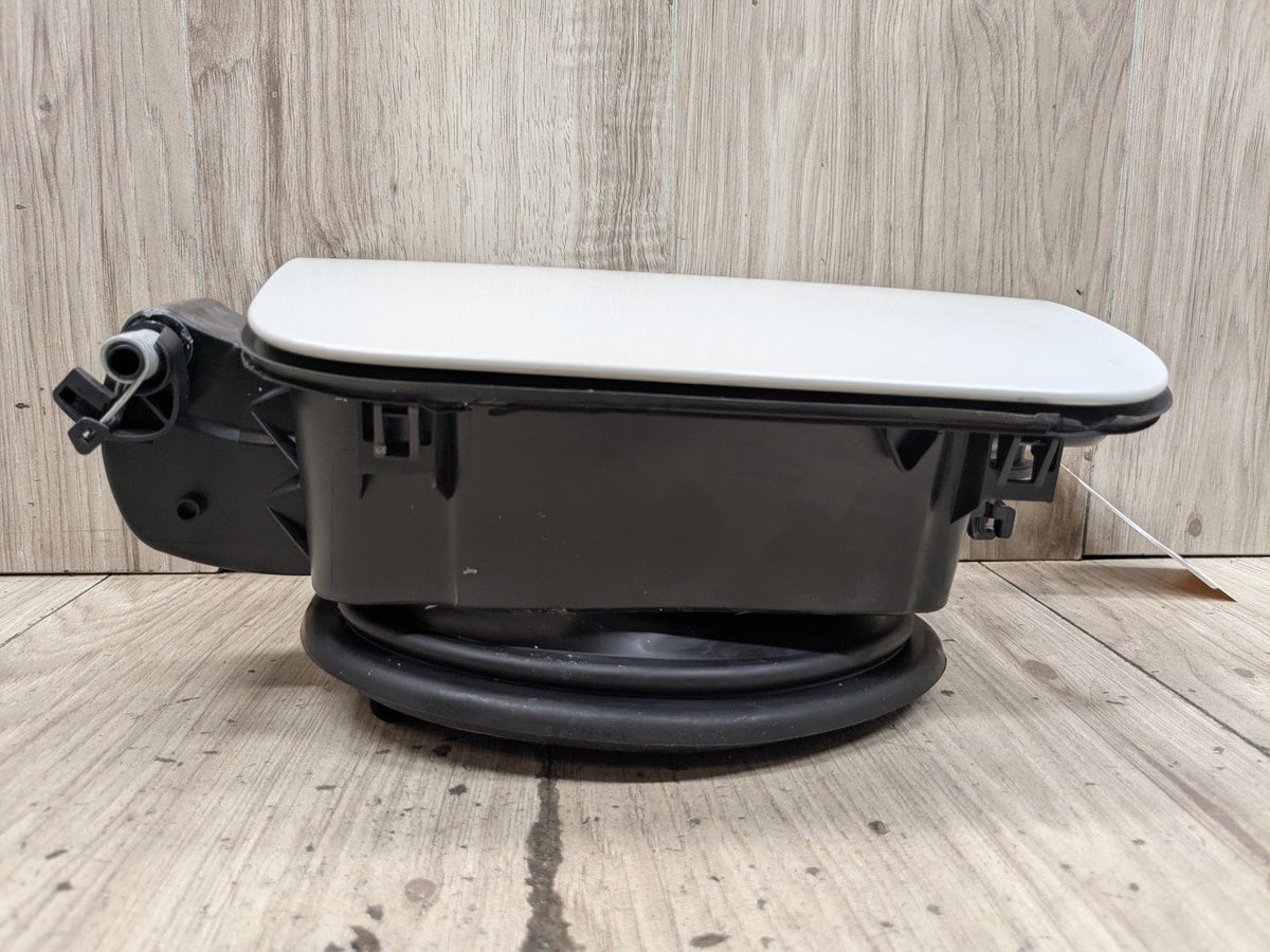 2022-2026 BMW 430i G26 Gas Cover Assembly 7478442 OEM
