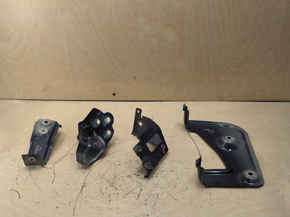 2019-2026 BMW X5 G05 Front Right Passenger Fender Brackets SET 7418218 OEM