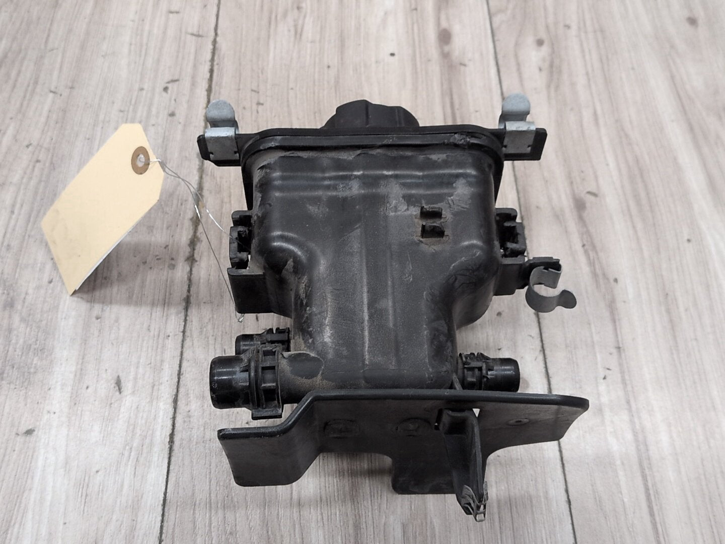 2019 - 2026 BMW X5 G05 Coolant Expansion Tank Reservoir 8610658 N63B44M3