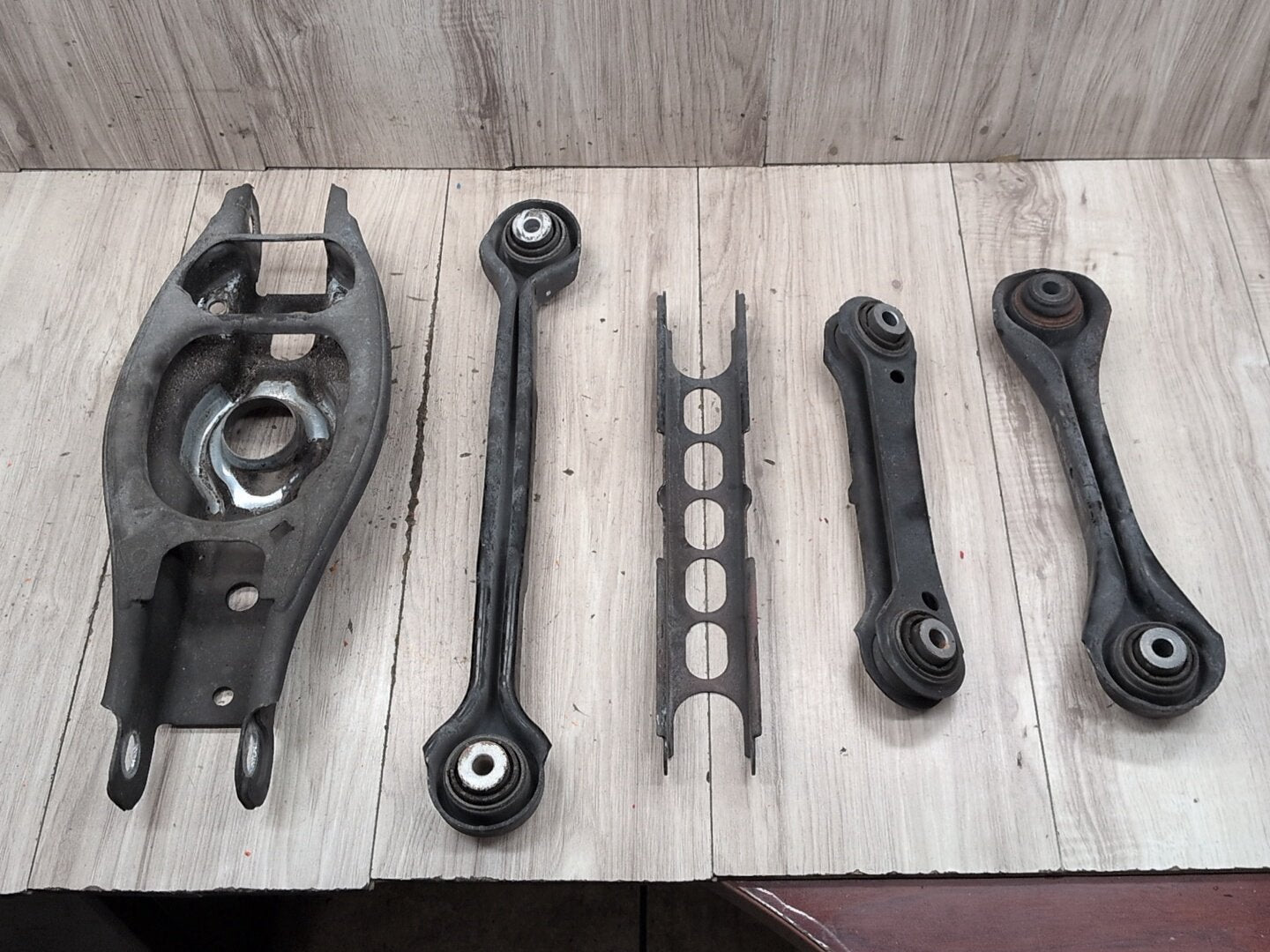 OEM BMW E82 E90 E92 Rear Right Passenger Upper Lower Wishbone Control Arms SET