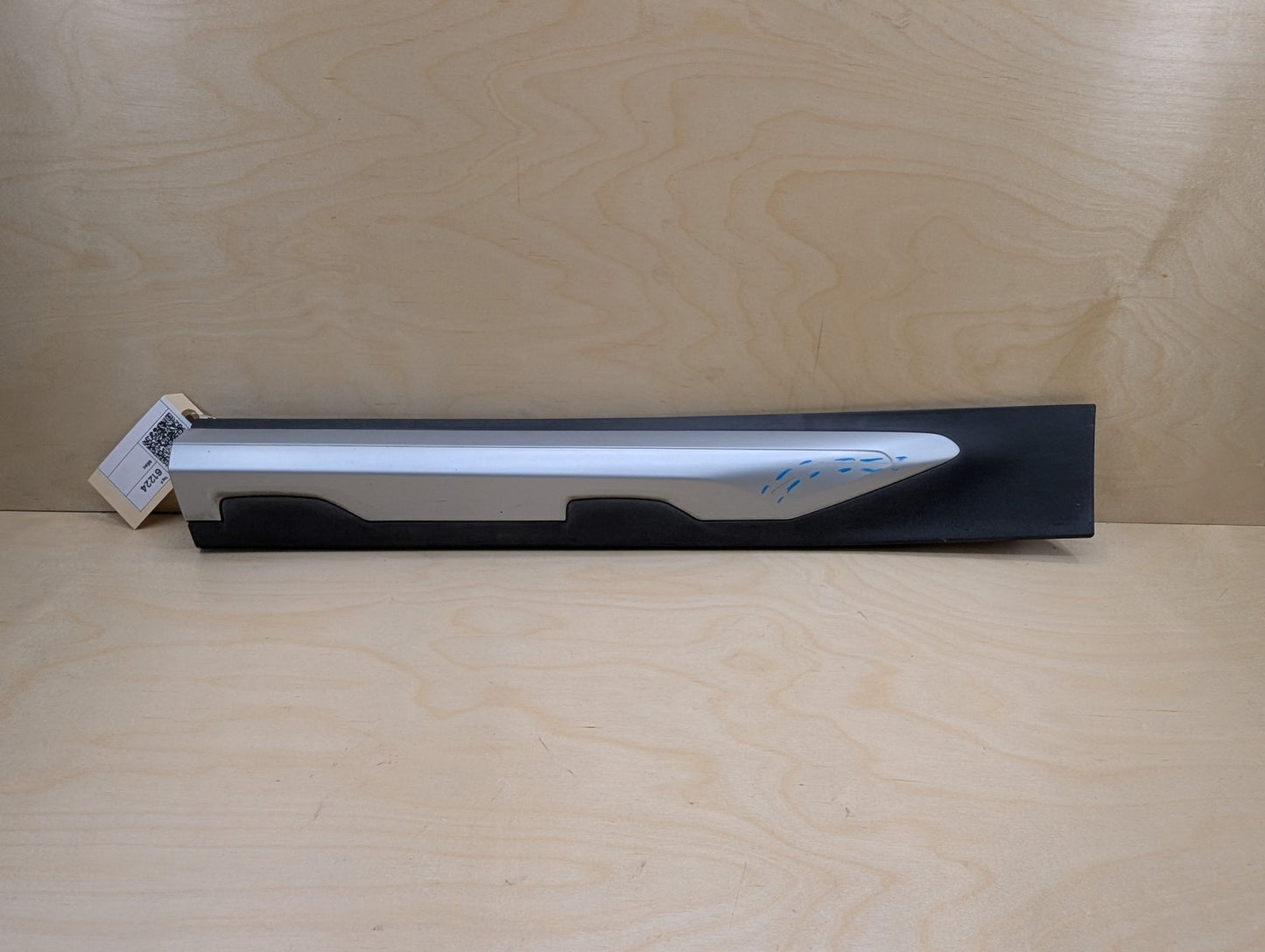 18-24 OEM BMW G01 G02 X3 X4 Rear Left Driver Side Lower Door Trim Molding