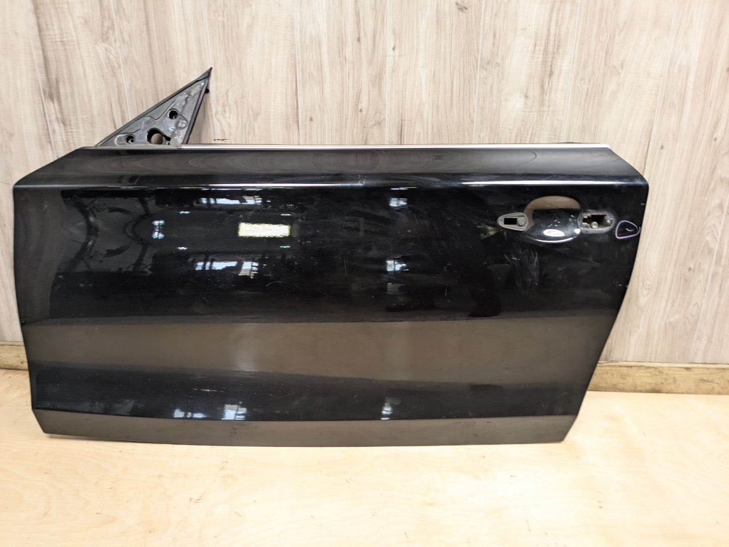 08-13 BMW E82 E88 128i 135i Front Right Passenger Door Shell Panel Black 668