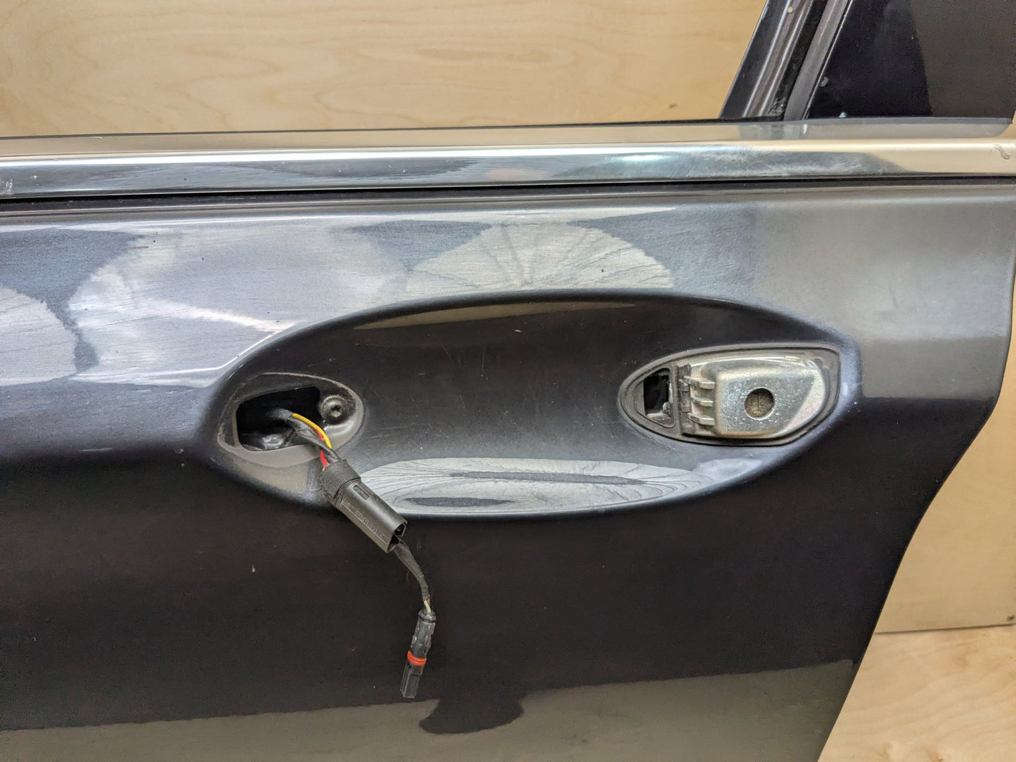 16-22 OEM BMW G11 G12 740 750 M760 Front Left Driver Door Shell Panel Gray