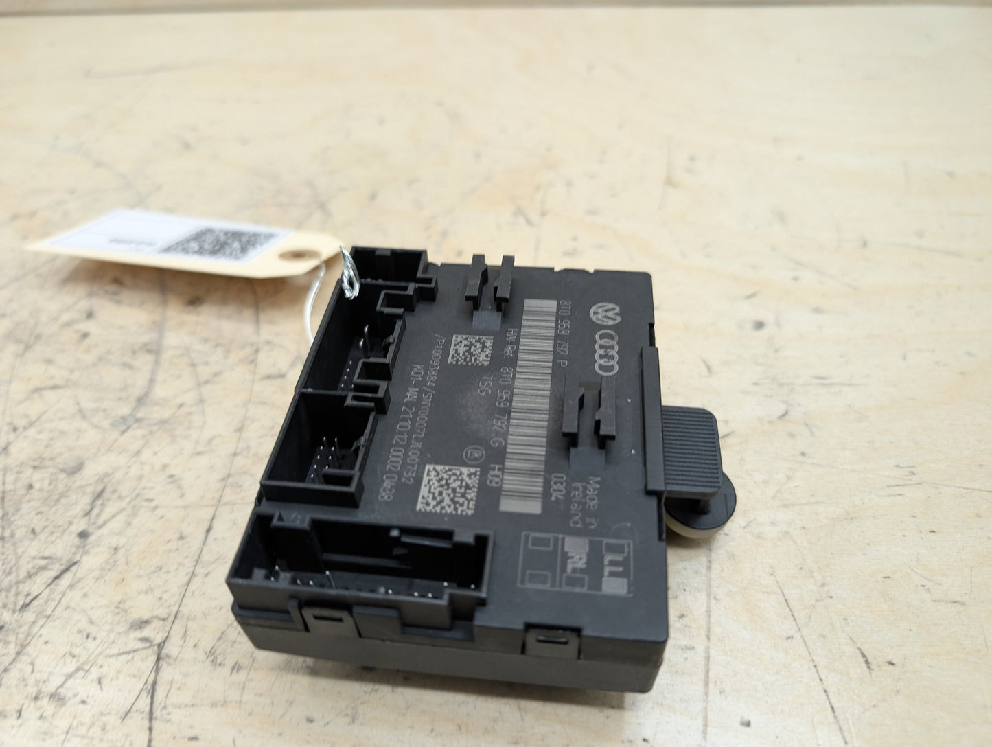 13-17 OEM AUDI A4 A5 S4 S5 Front Left Driver Door Locking Control Module