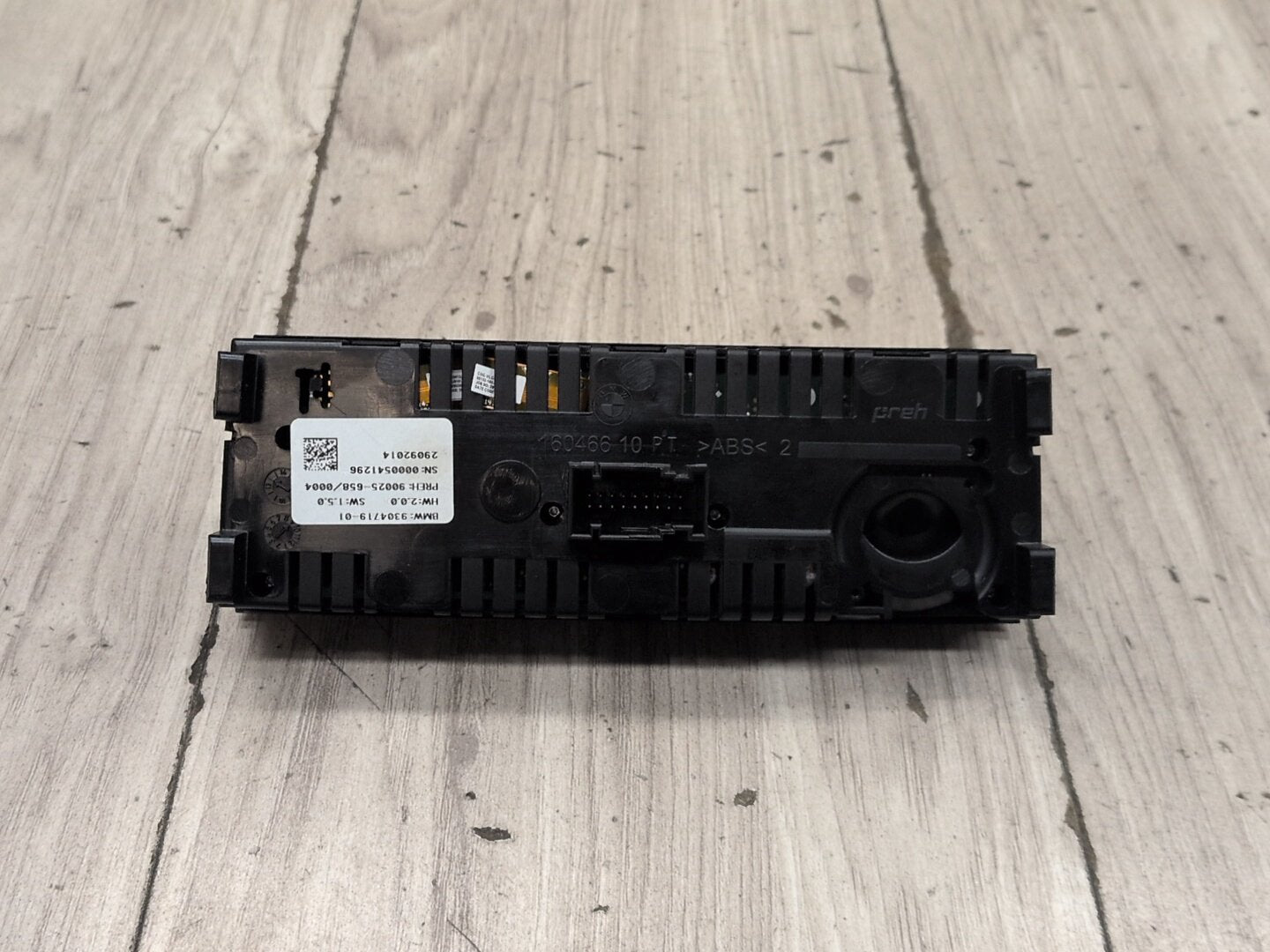 2012-2018 BMW M6 F06 Rear AC Heater Climate Control Switch 9304719