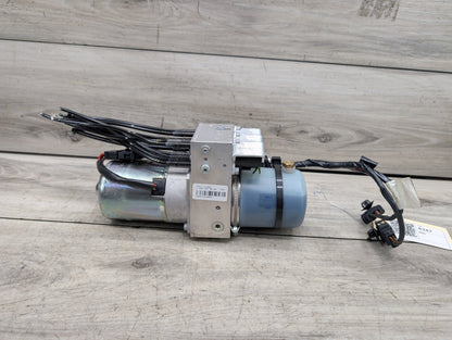 2008 - 2017 Audi S5 8T Convertible Pump Motor 8F0871791