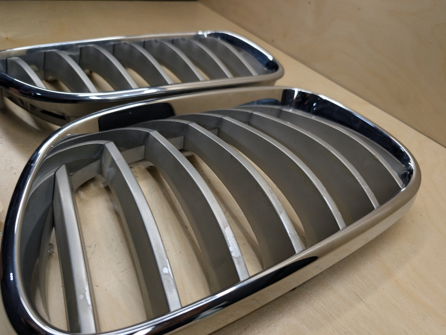 2011-2016 BMW X3 F25 Front Left Right Upper Bumper Cover Kidney Grilles SET 7210725