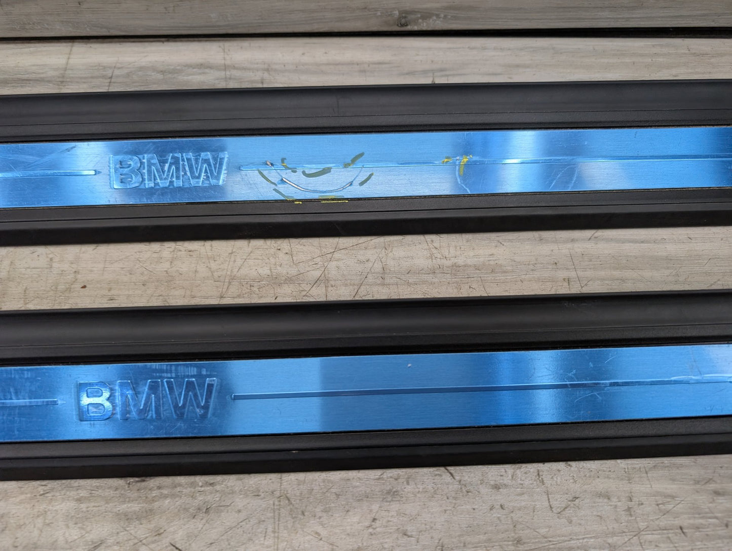 2021-2026 BMW 430i G22 Front Left Right Scuff Plate Door Sill SET 7482719