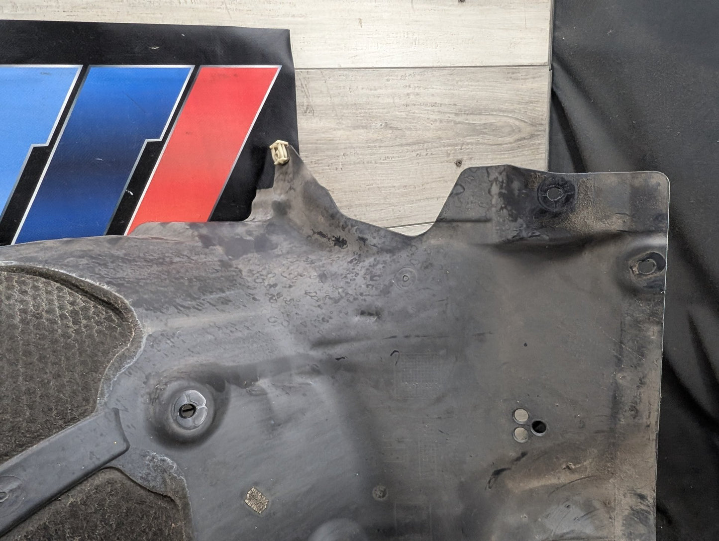 OEM BMW G30 530 540 M550 M SPORT Front Left Driver Fender Liner Splash Shield