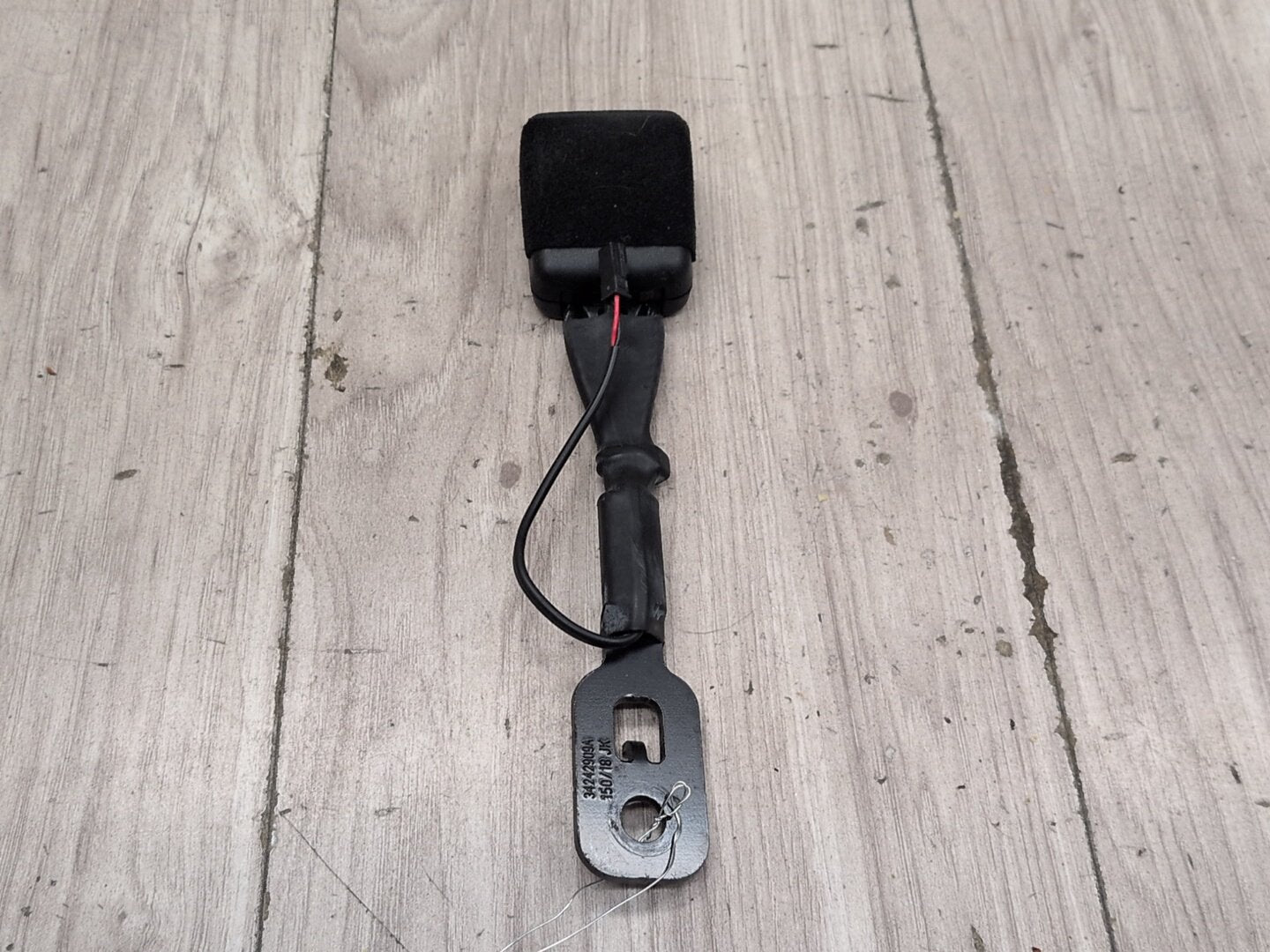 OEM BMW F95 F96 G05 G06 G07 G09 X5 X6 X7 Front Left Right Seatbelt Buckle Black