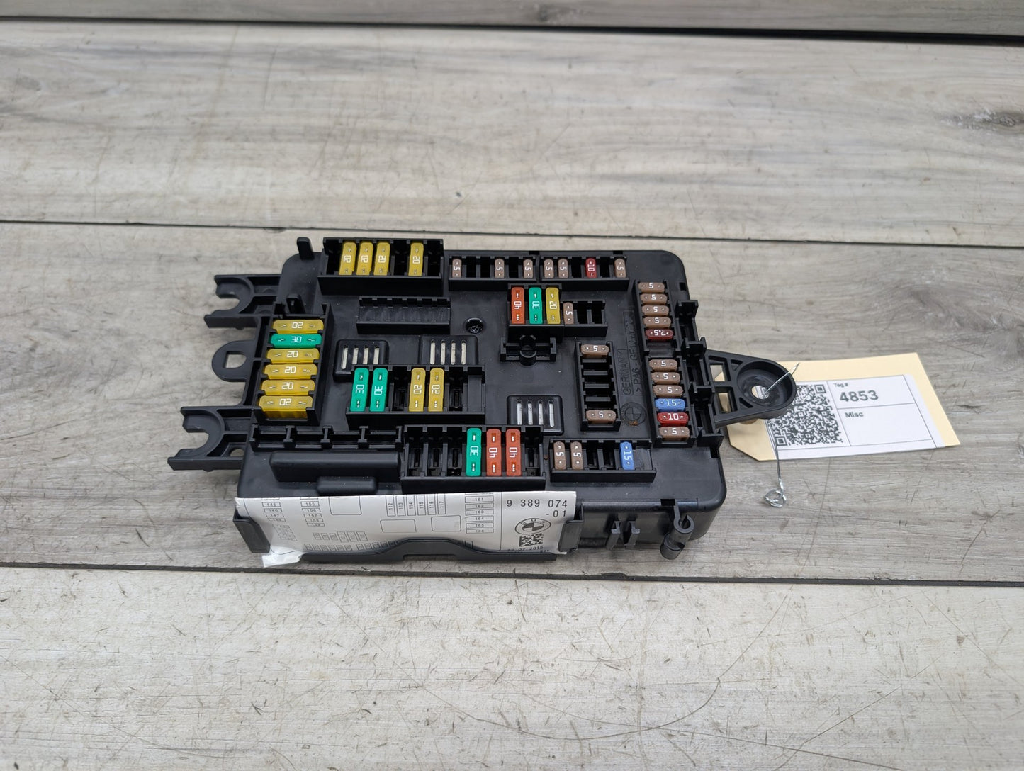 2014 - 2019 BMW 340 F34 Rear Power Distribution Fuse Box 9389070 B58B30M0