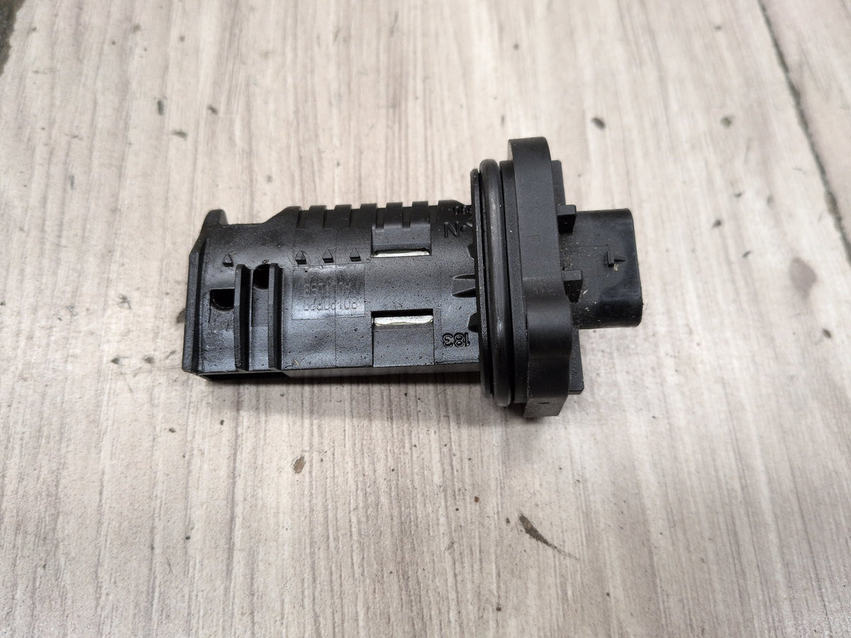 OEM BMW F10 F15 F30 F32 F48 F80 Engine N20 N26 MAF Mass Air Flow Sensor Meter