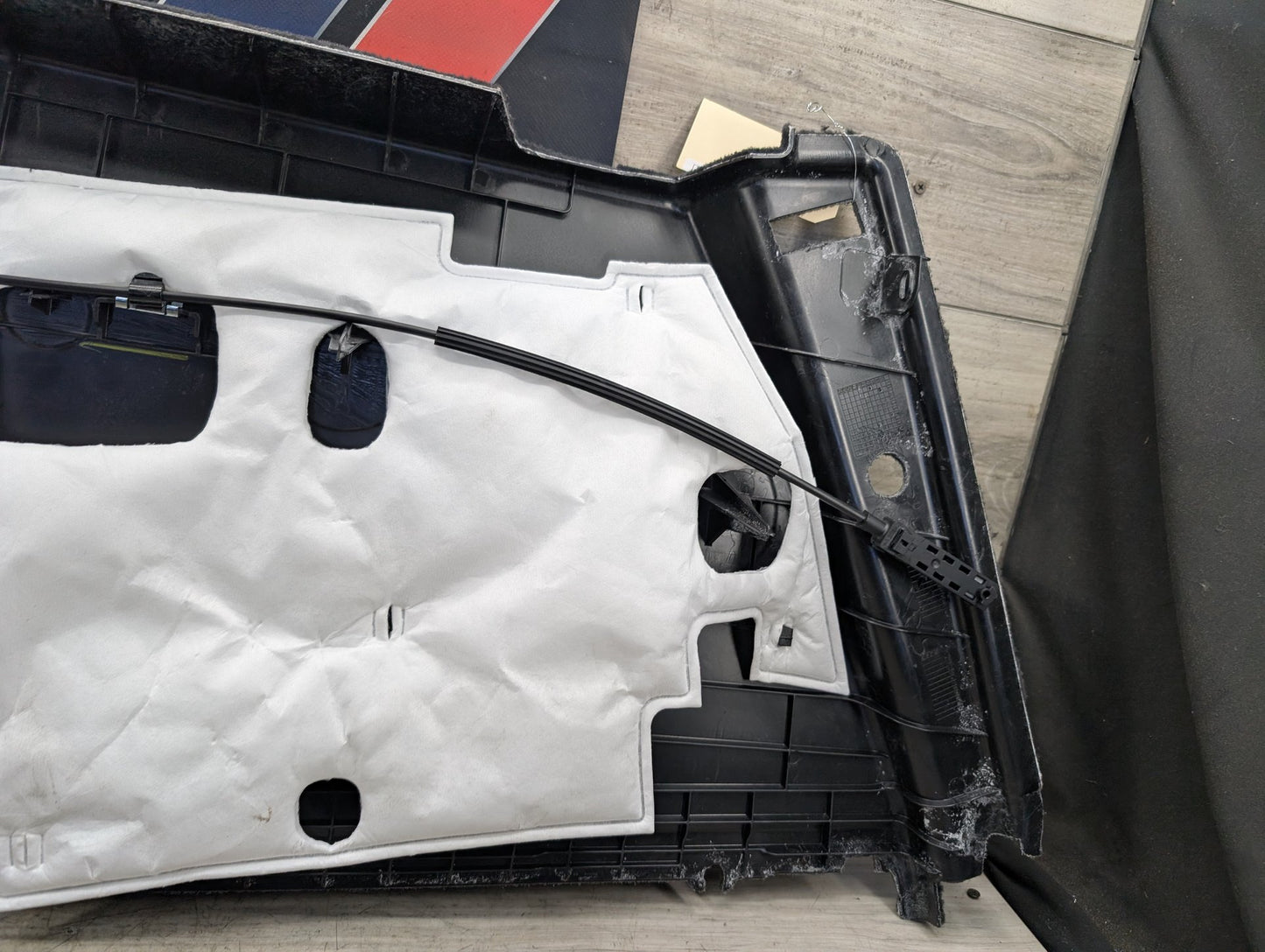 2019-2023 BMW X5 G05 REAR TRUNK RIGHT SIDE QUARTER LOWER TRIM PANEL OEM 5A0B5C8